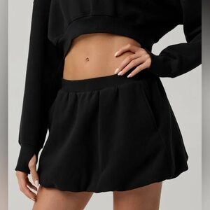 OFFLINE By Aerie Cloud Fleece Bubble Skort Black Size XS Miniskirt Short NWT
